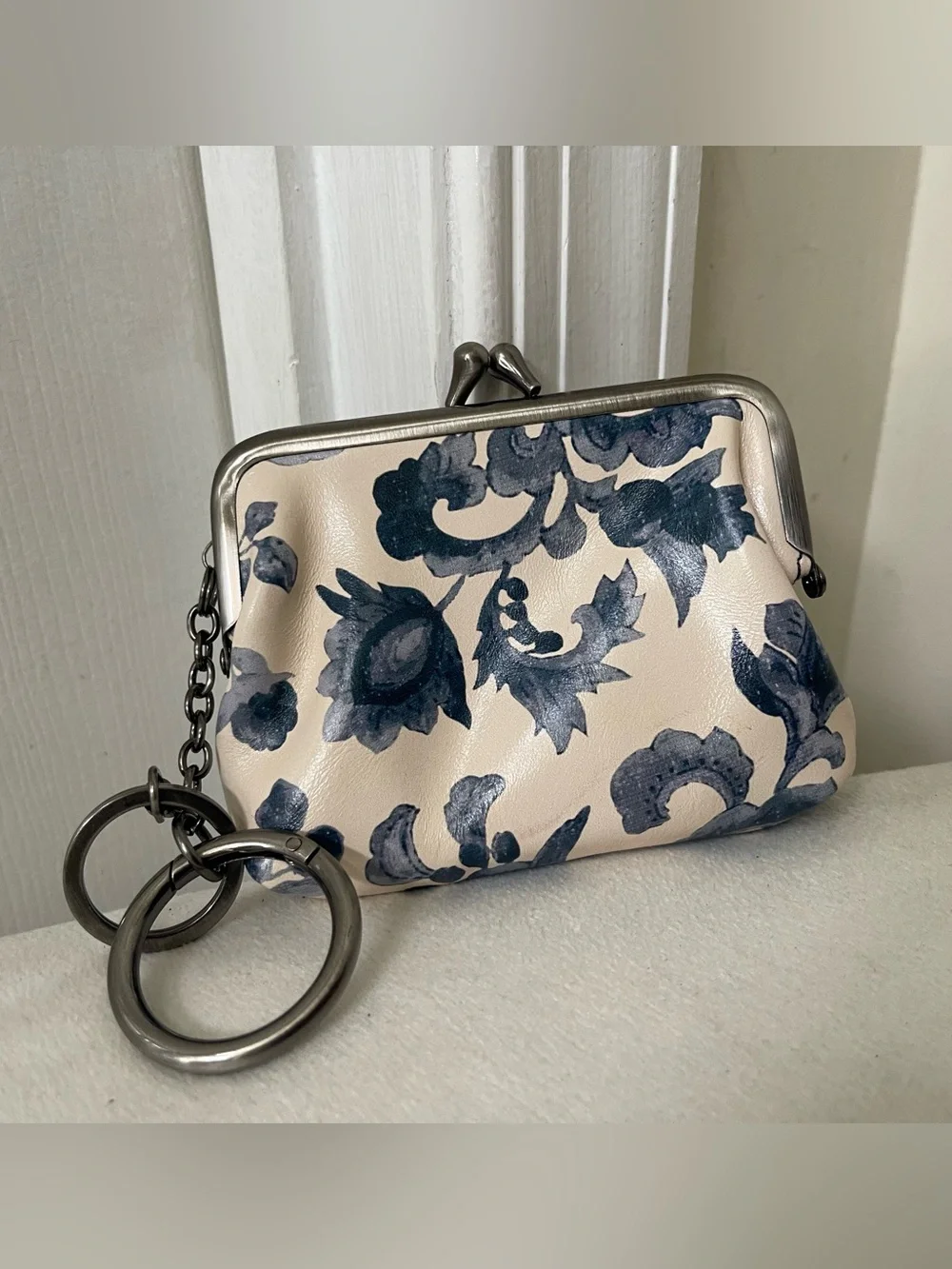 Patricia Nash Cream coin Pouch with Navy Floral Print